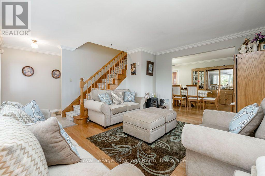 1000 Lawson Road, Tiny, Ontario  L0L 1P0 - Photo 7 - S14101252