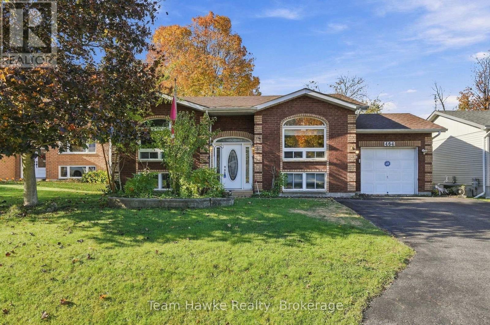 464 WEST STREET W, Tay, Ontario