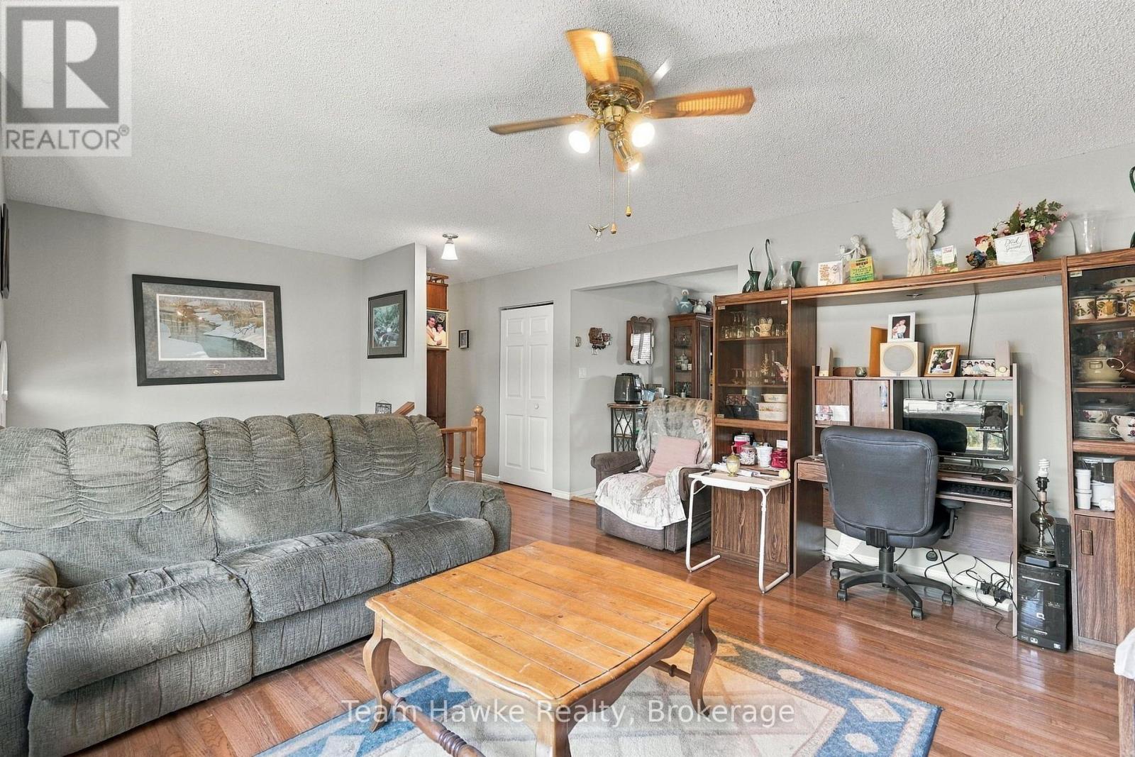 464 West Street W, Tay (Victoria Harbour), Ontario  L0K 2A0 - Photo 10 - S14101562