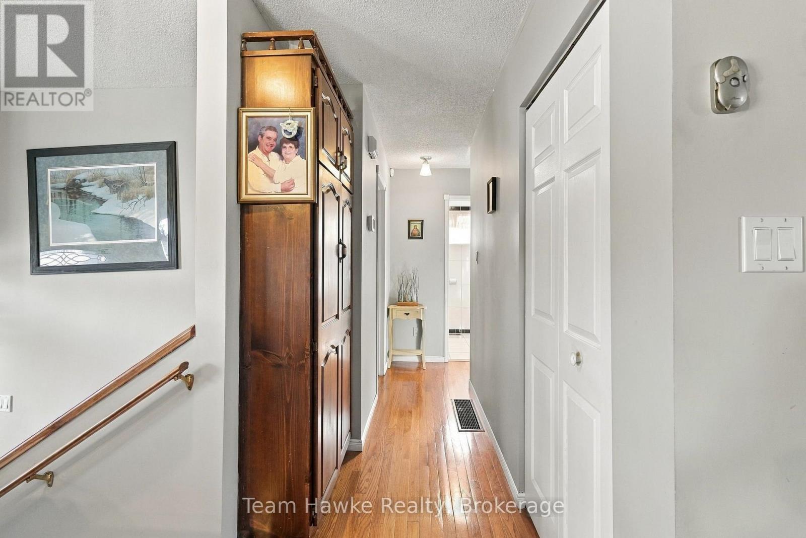 464 West Street W, Tay (Victoria Harbour), Ontario  L0K 2A0 - Photo 14 - S14101562