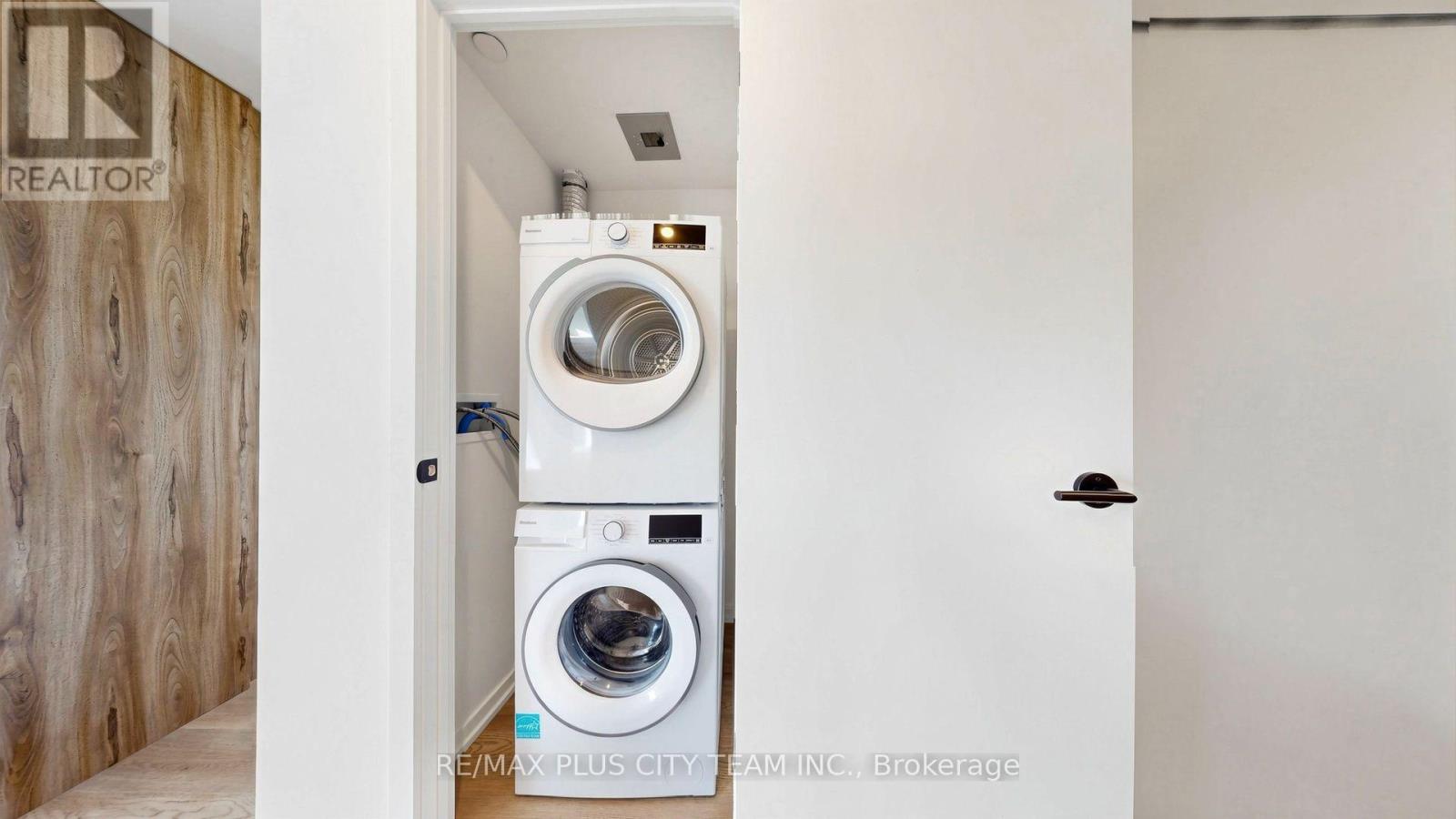 1703 - 109 Erskine Avenue, Toronto, Ontario M4P 0G6 - Photo 11 - C14101354