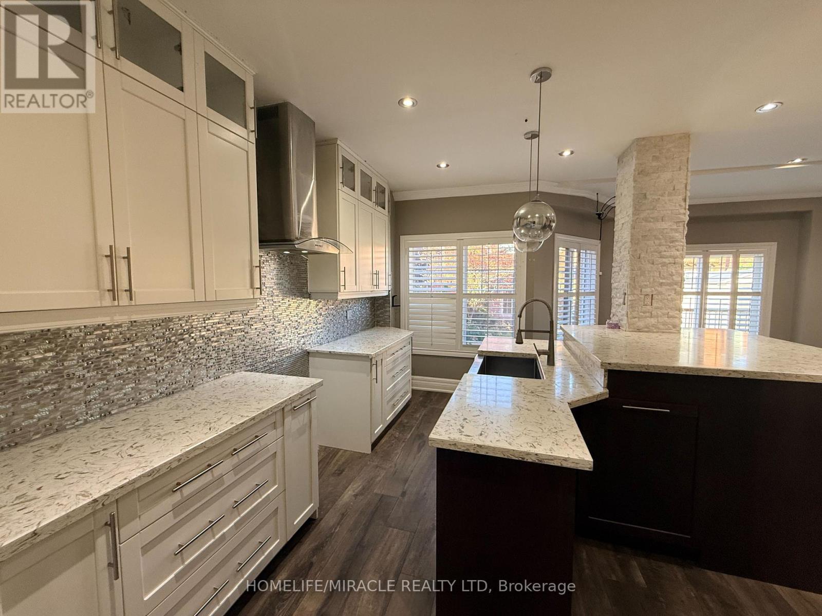 1786 Westcreek Drive, Pickering, Ontario  L1V 6M9 - Photo 11 - E14101376