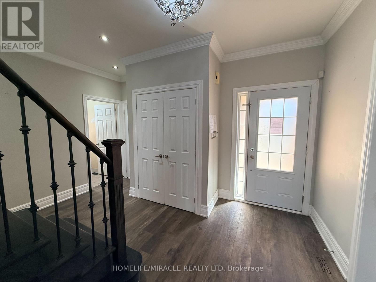 1786 Westcreek Drive, Pickering, Ontario  L1V 6M9 - Photo 5 - E14101376