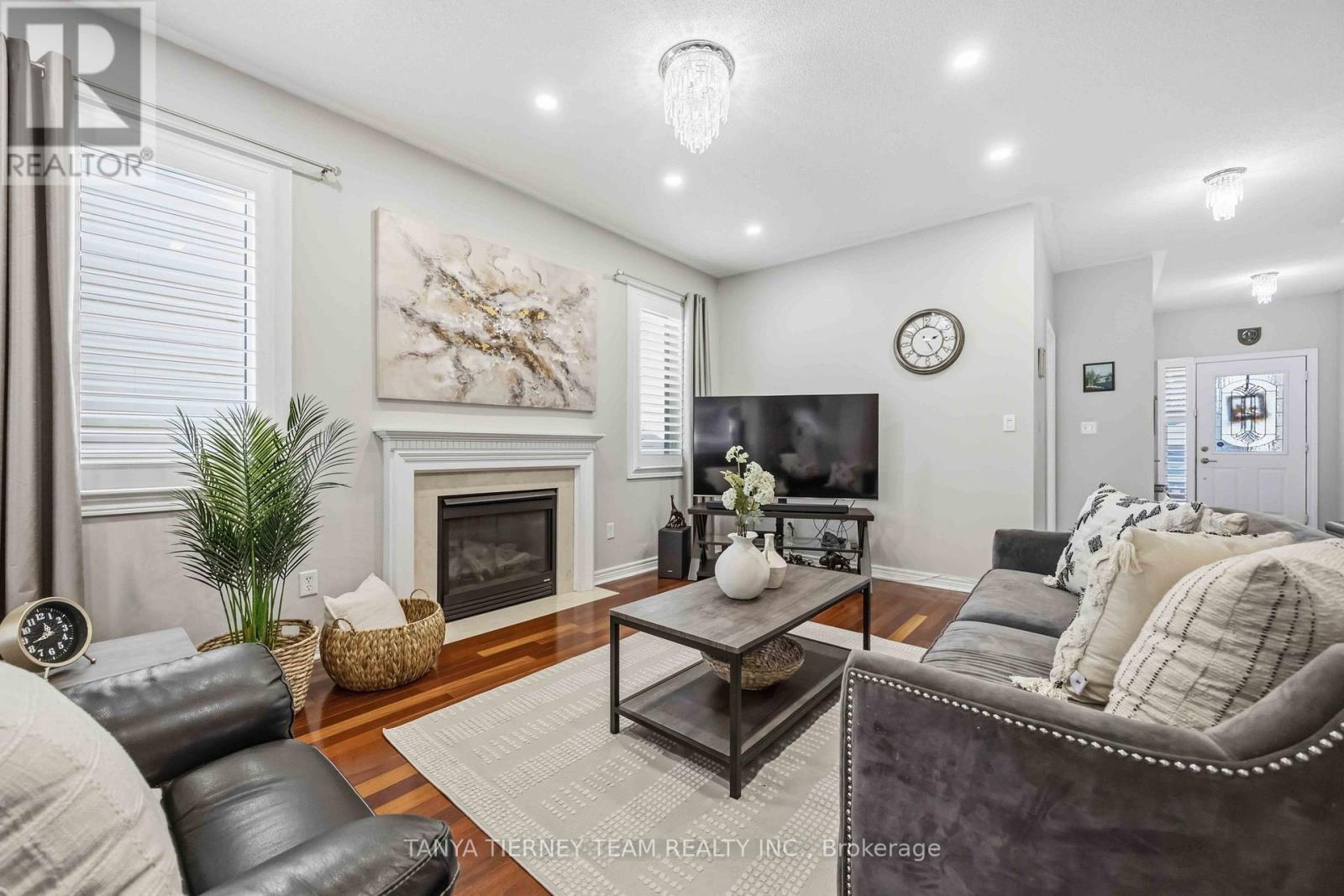 47 Mikayla Crescent, Whitby, Ontario  L1M 2J1 - Photo 11 - E14101546