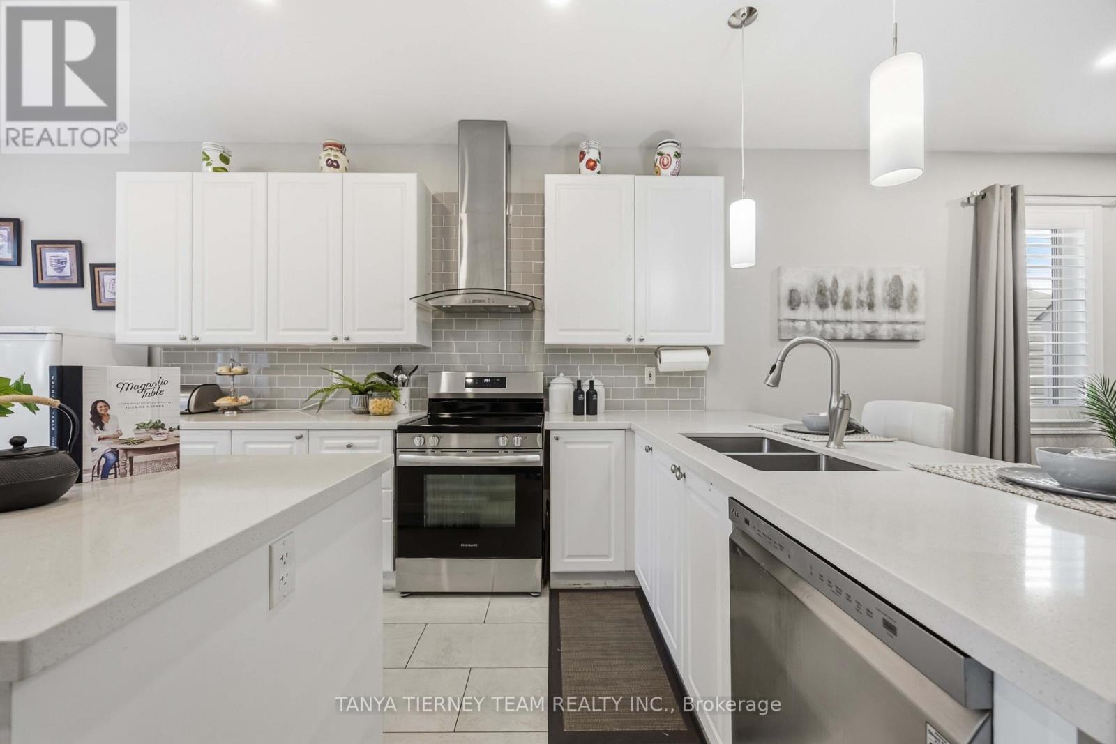 47 Mikayla Crescent, Whitby, Ontario  L1M 2J1 - Photo 19 - E14101546