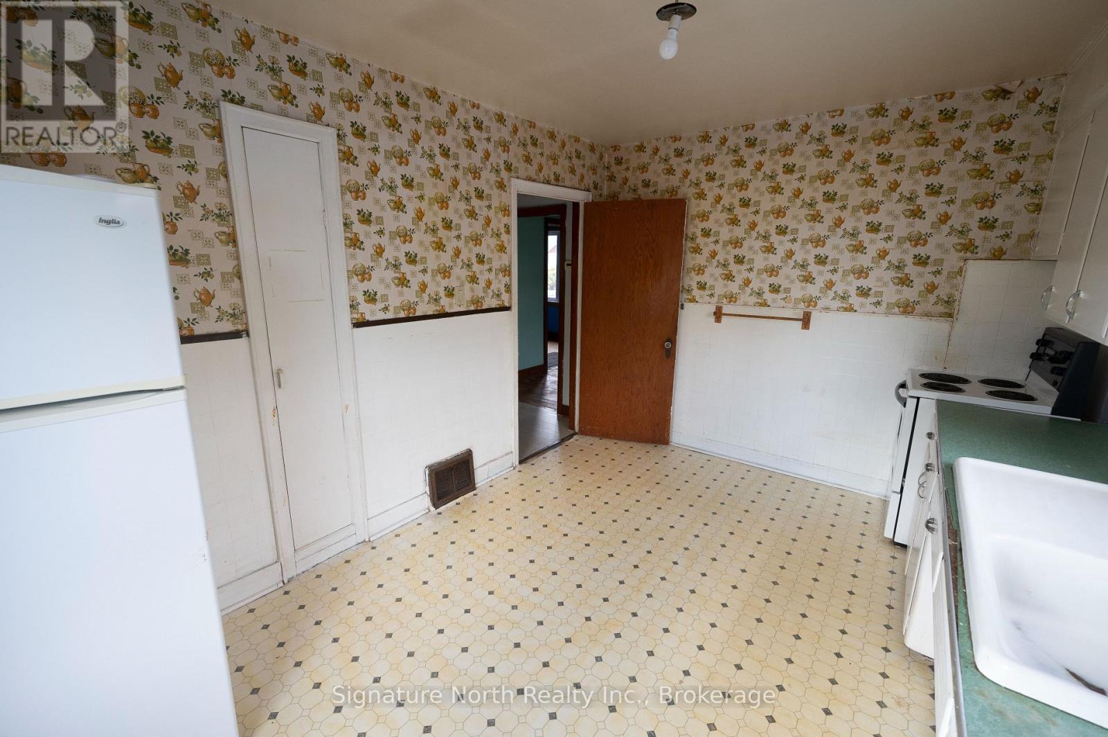 174 Clarke Street, Thunder Bay, Ontario  P7A 2L9 - Photo 19 - X14101512
