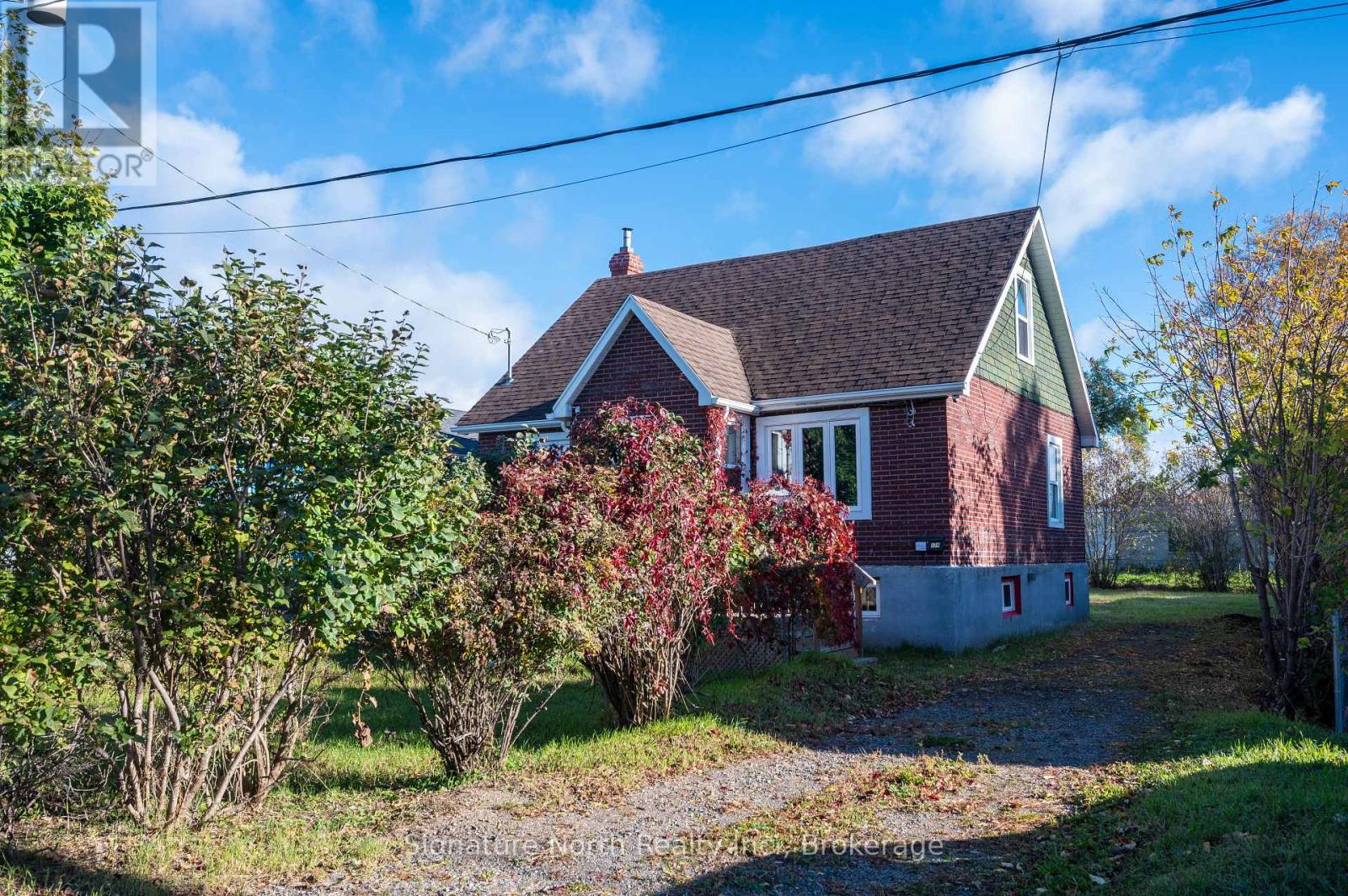 174 Clarke Street, Thunder Bay, Ontario  P7A 2L9 - Photo 2 - X14101512