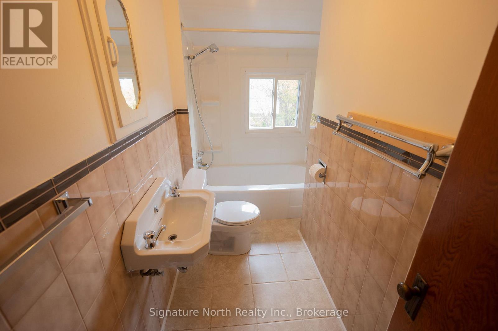 174 Clarke Street, Thunder Bay, Ontario  P7A 2L9 - Photo 28 - X14101512