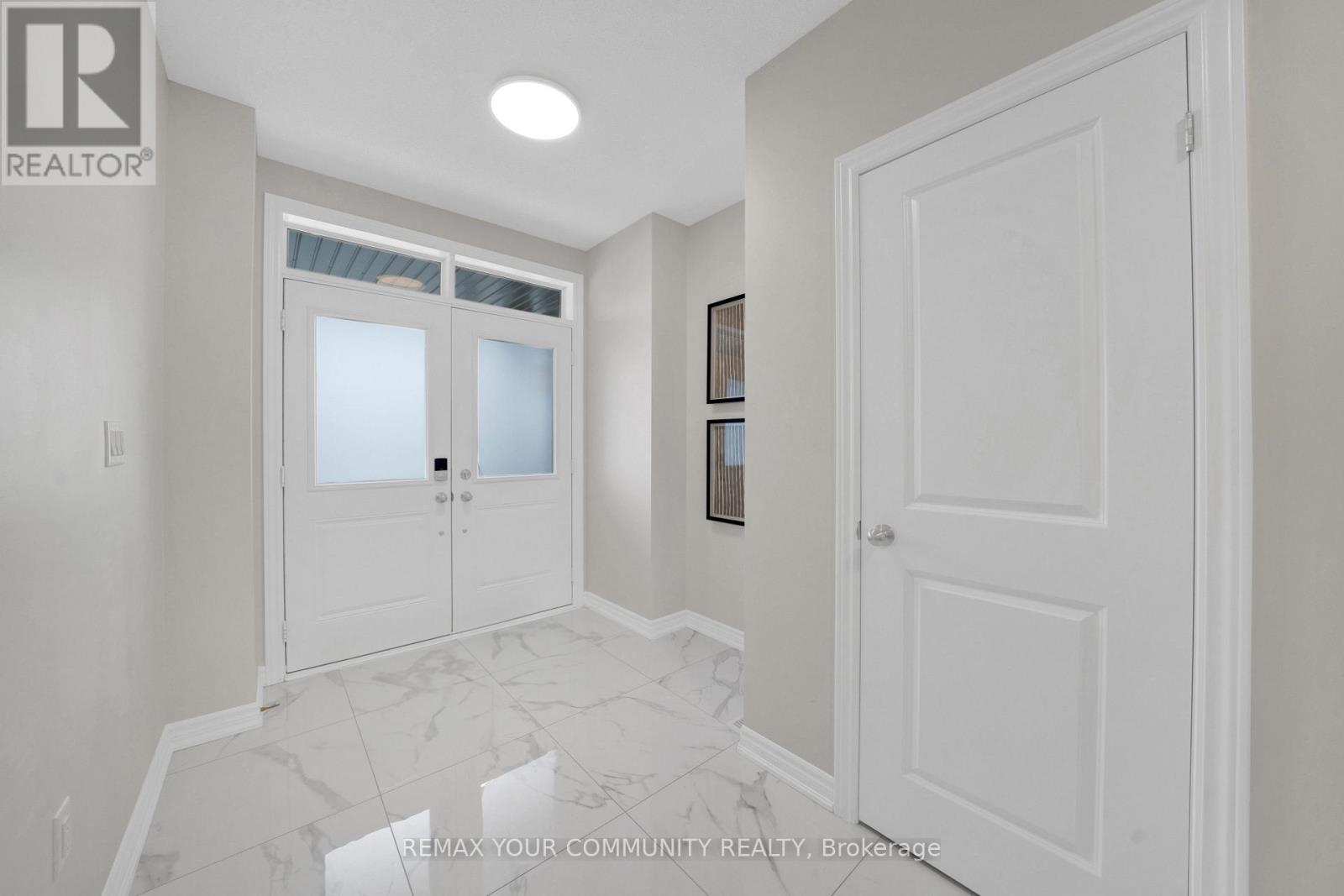 104 Holyrood Crescent, Vaughan, Ontario  L4H 5G2 - Photo 6 - N14101298