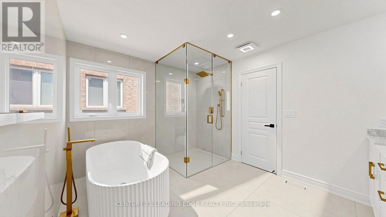 7 Philips Lake Court, Richmond Hill, Ontario  L4E 0M2 - Photo 23 - N14101308