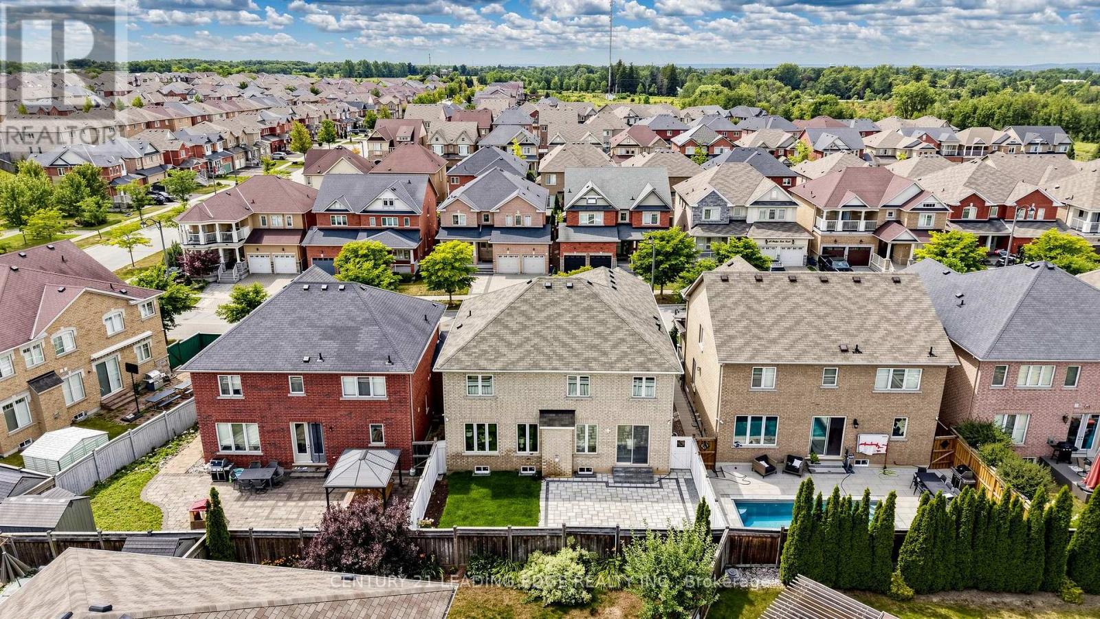 7 Philips Lake Court, Richmond Hill, Ontario  L4E 0M2 - Photo 37 - N14101308