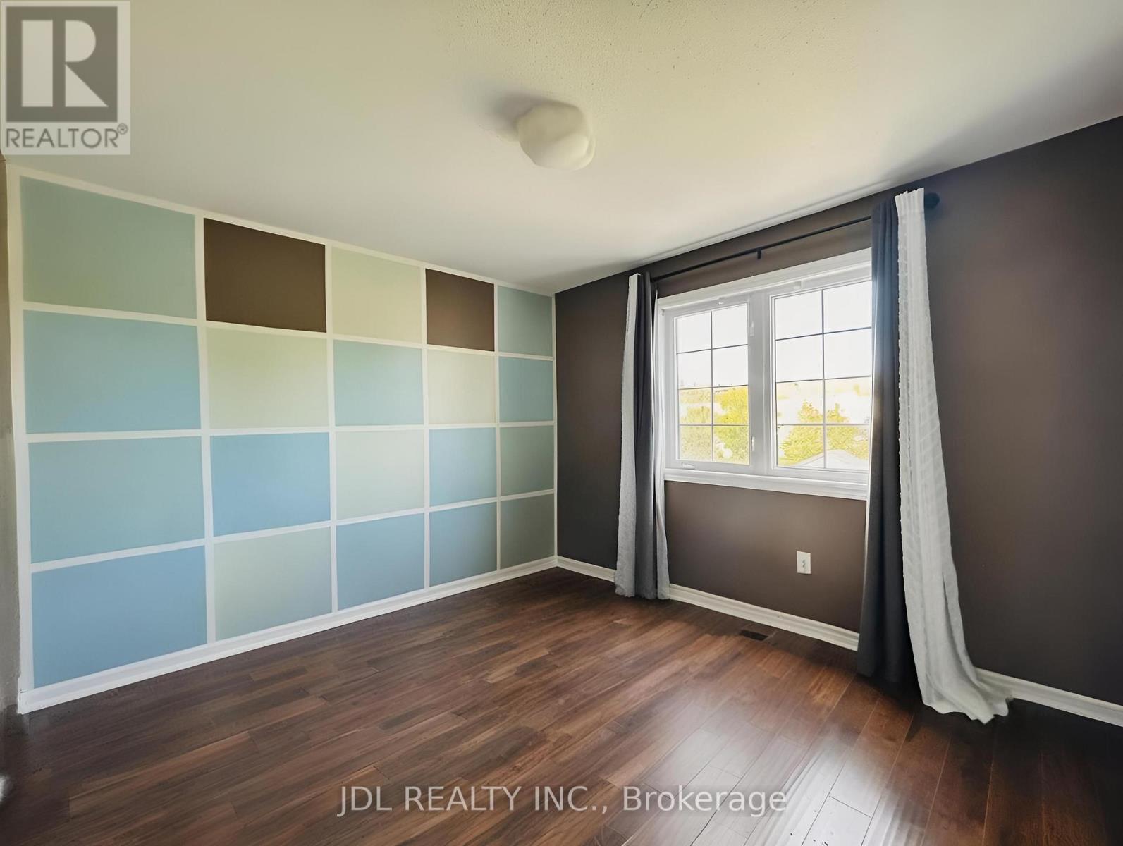 36 Laurelbank Crescent, Georgina, Ontario  L4P 4H7 - Photo 17 - N14101504