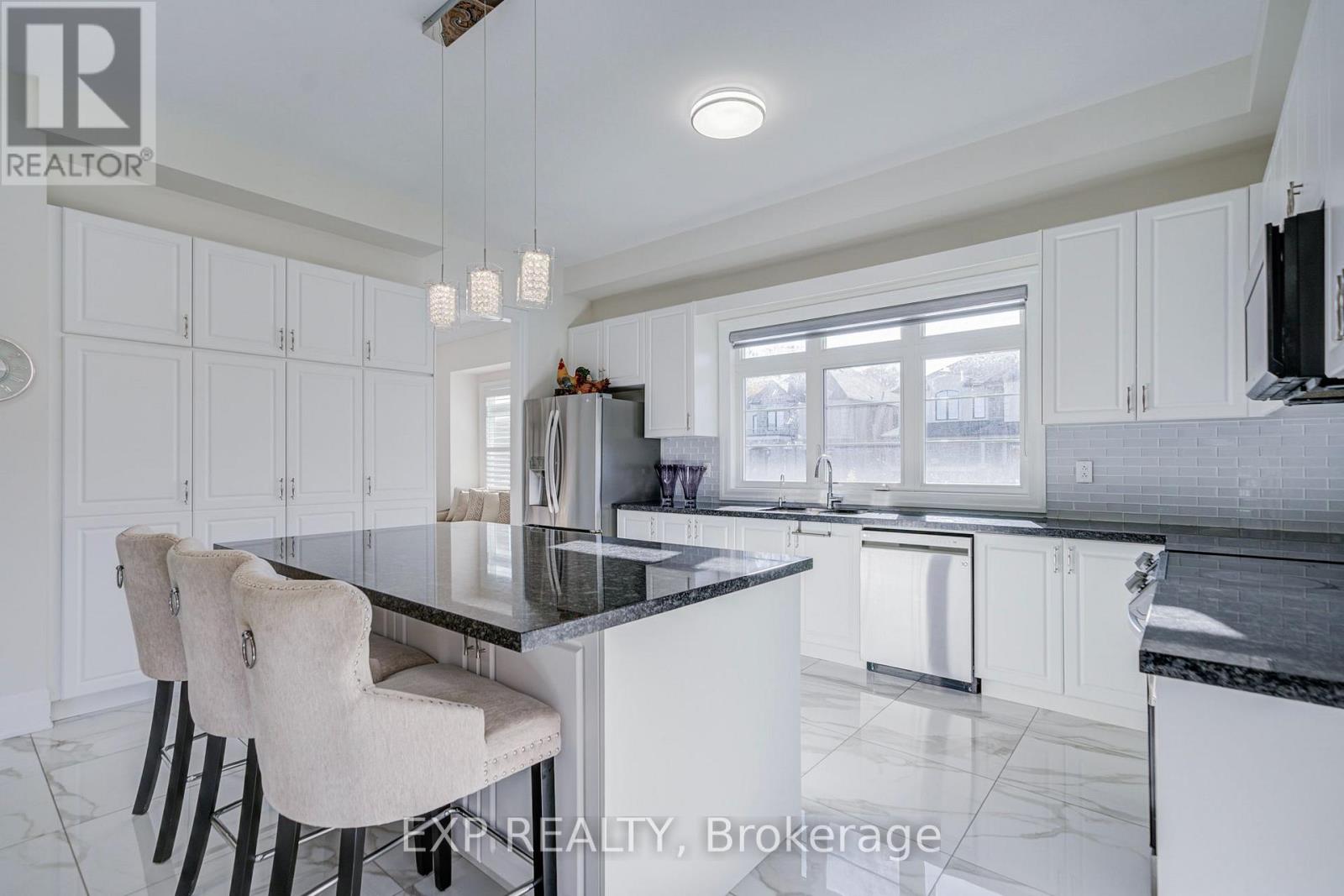 2 Pietrowski Drive, Georgina (Keswick North), Ontario  L4P 0J7 - Photo 15 - N14101528