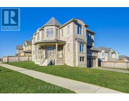 2 PIETROWSKI DRIVE, Georgina, Ontario