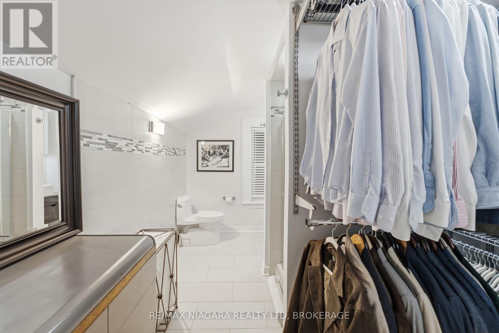 9 Duke Street, St. Catharines, Ontario  L2R 5W1 - Photo 42 - X14101430