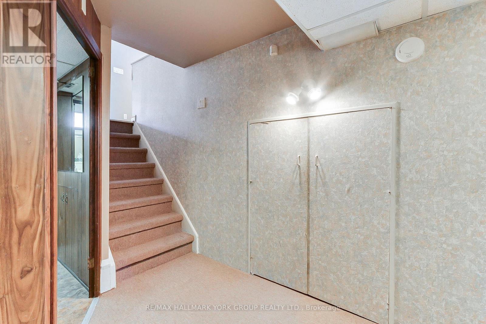 10 Harefield Drive, Toronto, Ontario  M9W 4C7 - Photo 30 - W14101250