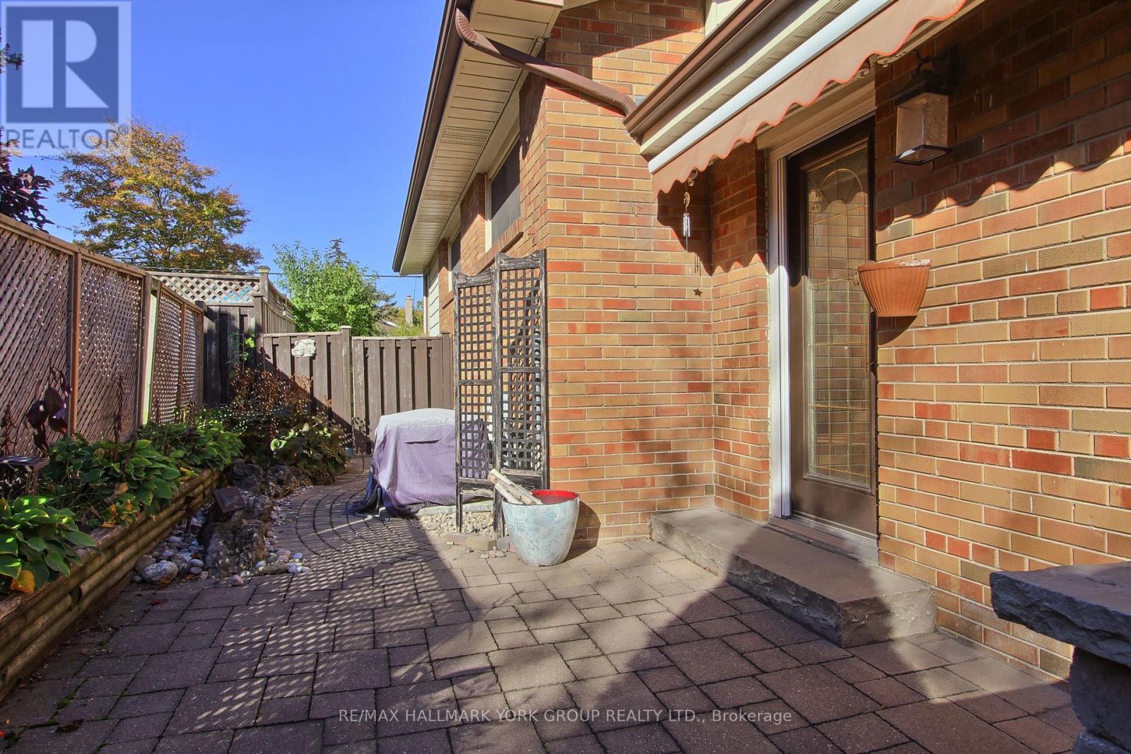 10 Harefield Drive, Toronto, Ontario  M9W 4C7 - Photo 46 - W14101250