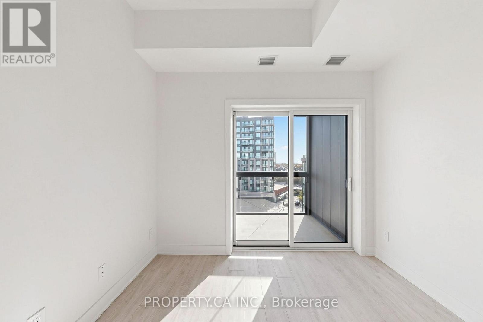 708 - 3008 William Cutmore Boulevard, Oakville, Ontario  L6H 7G1 - Photo 8 - W14101310