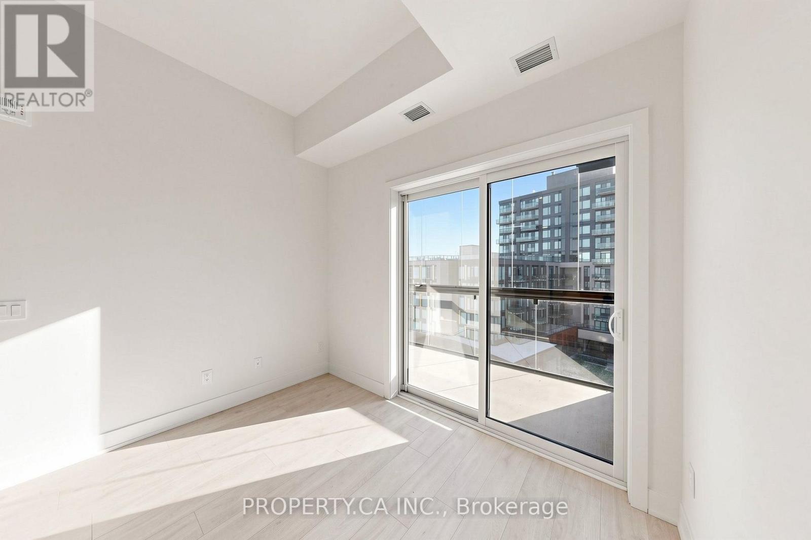 708 - 3008 William Cutmore Boulevard, Oakville, Ontario  L6H 7G1 - Photo 9 - W14101310