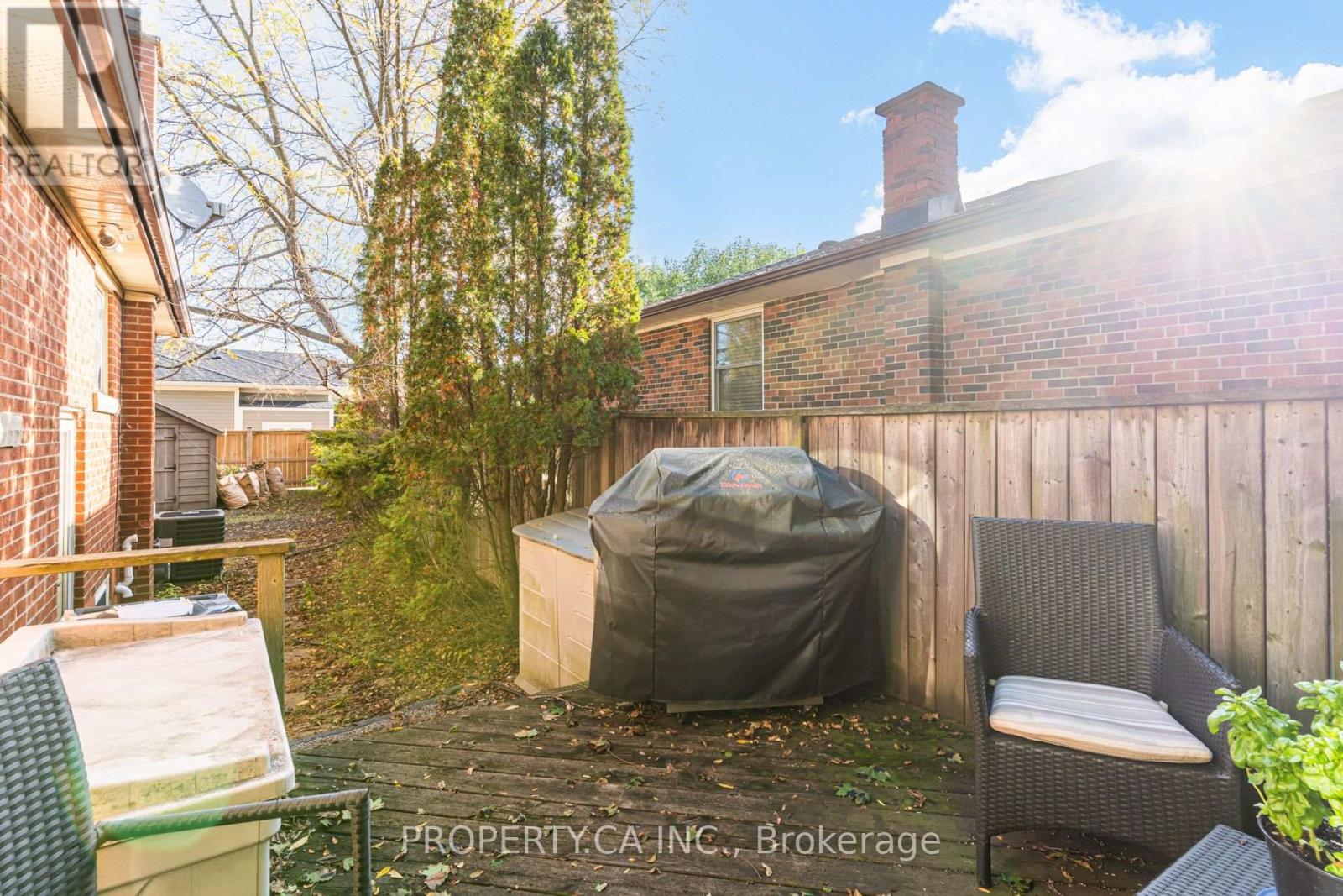 2302 Redfern Road, Burlington, Ontario  L7R 1X3 - Photo 26 - W14101360