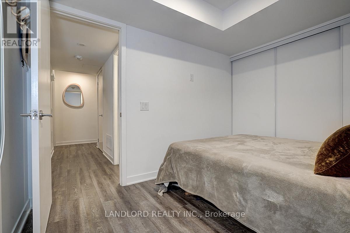 Th13 - 30 Ed Clark Gardens, Toronto, Ontario  M6N 0B5 - Photo 29 - W14101368