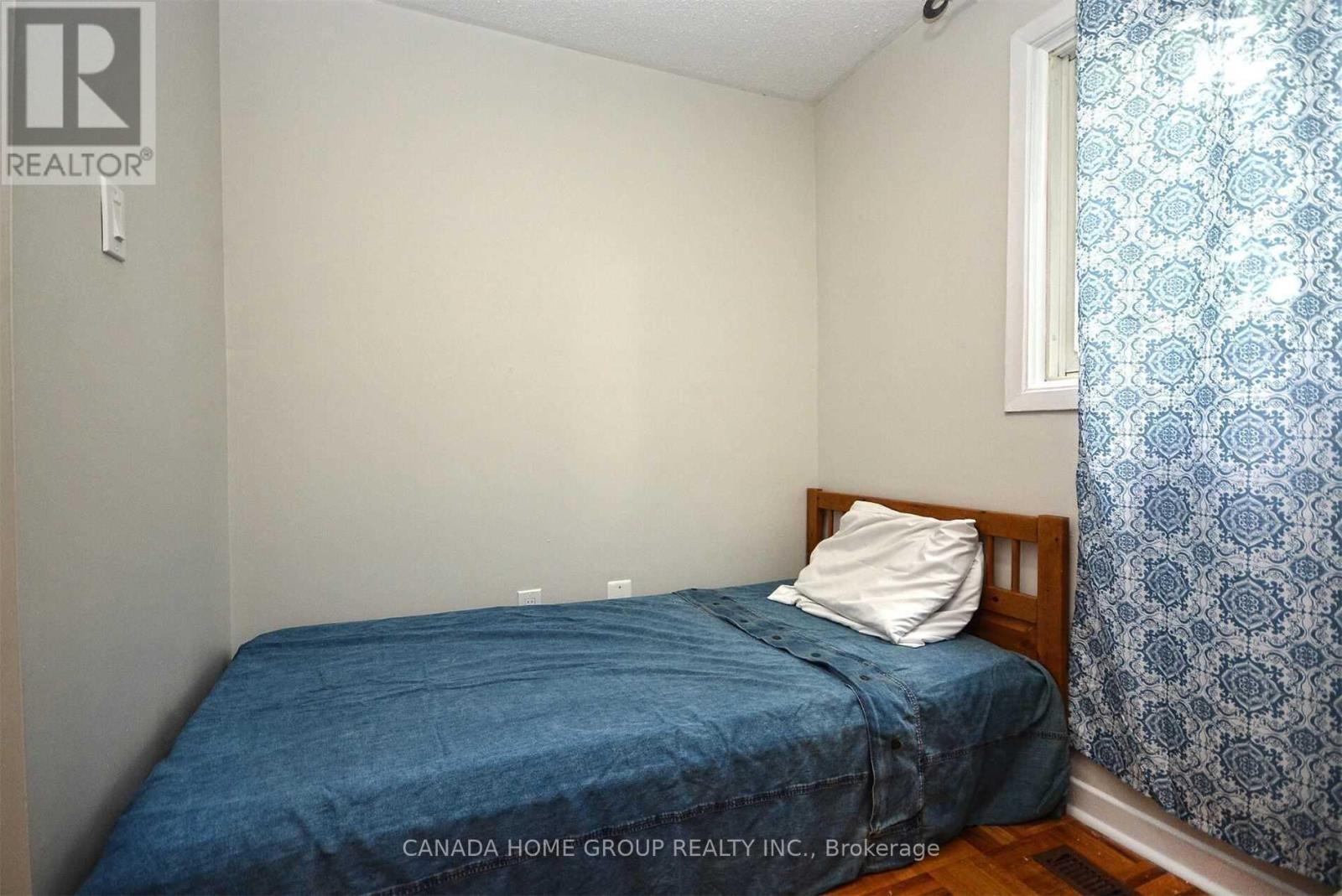 Upper Level - 2073 South Millway Avenue, Mississauga, Ontario  L5L 1R4 - Photo 12 - W14101434