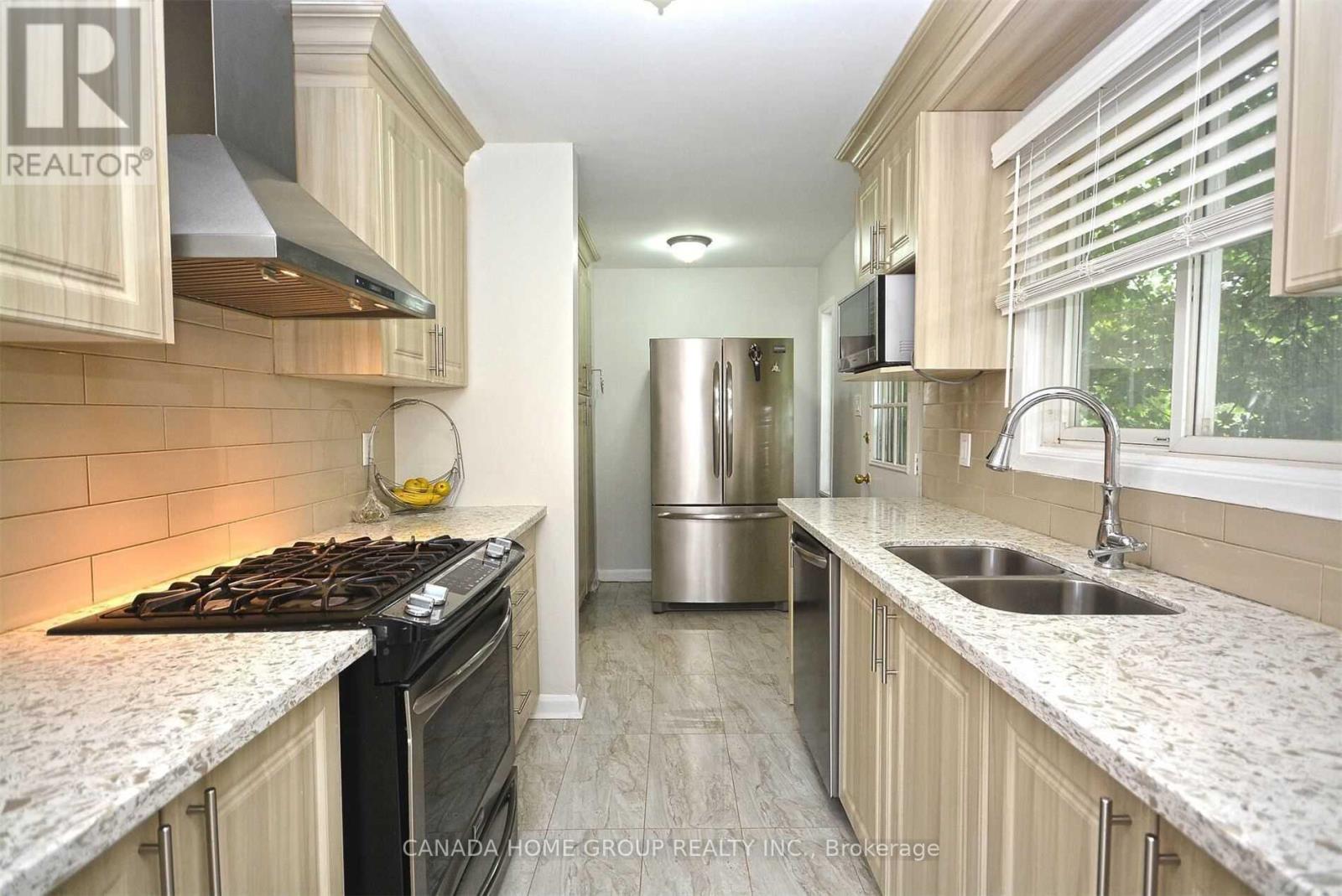 Upper Level - 2073 South Millway Avenue, Mississauga, Ontario  L5L 1R4 - Photo 15 - W14101434