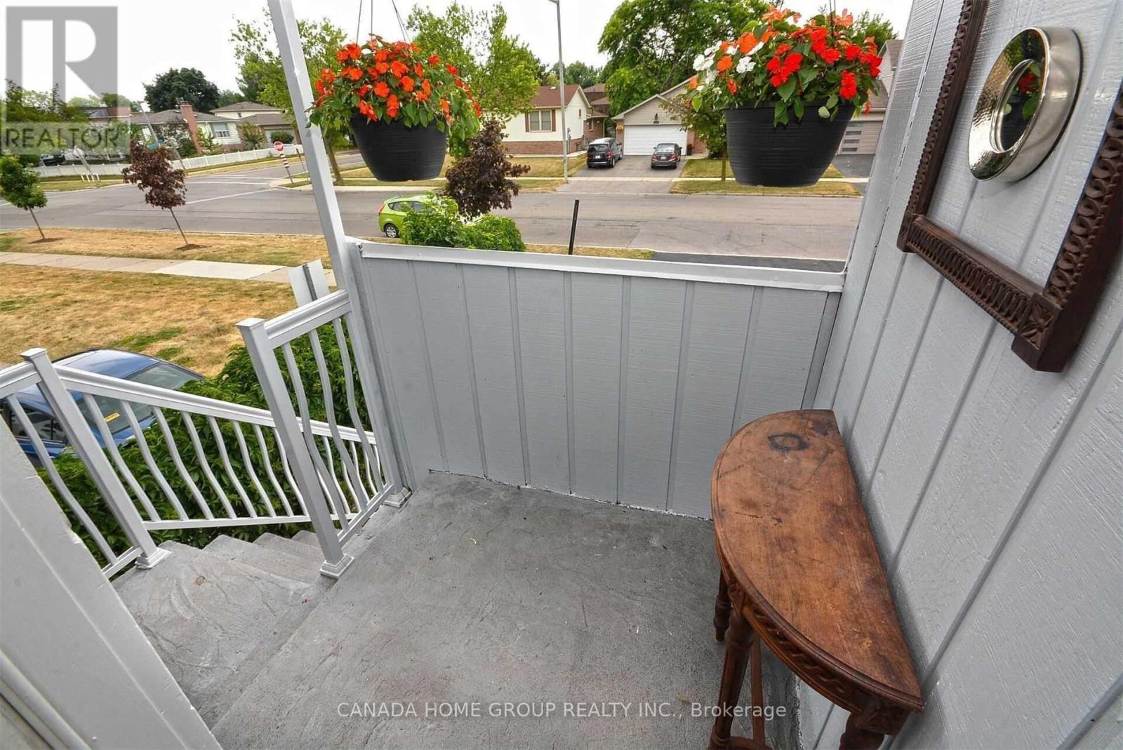 Upper Level - 2073 South Millway Avenue, Mississauga, Ontario  L5L 1R4 - Photo 2 - W14101434