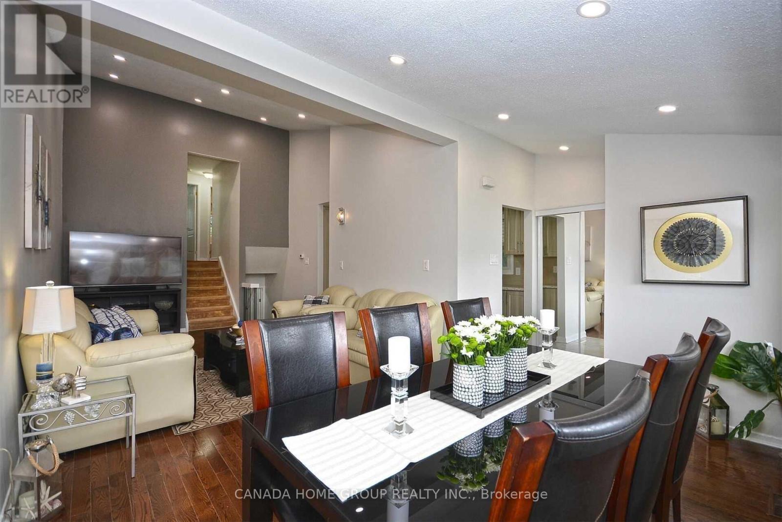 Upper Level - 2073 South Millway Avenue, Mississauga, Ontario  L5L 1R4 - Photo 6 - W14101434