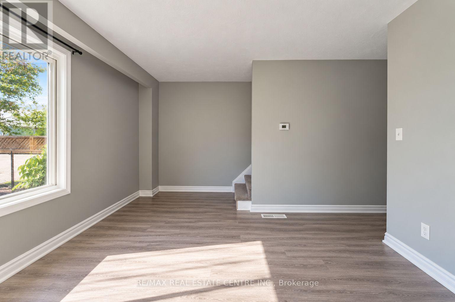 27 Woodman Drive N, Hamilton, Ontario  L8H 2M6 - Photo 12 - X14101374