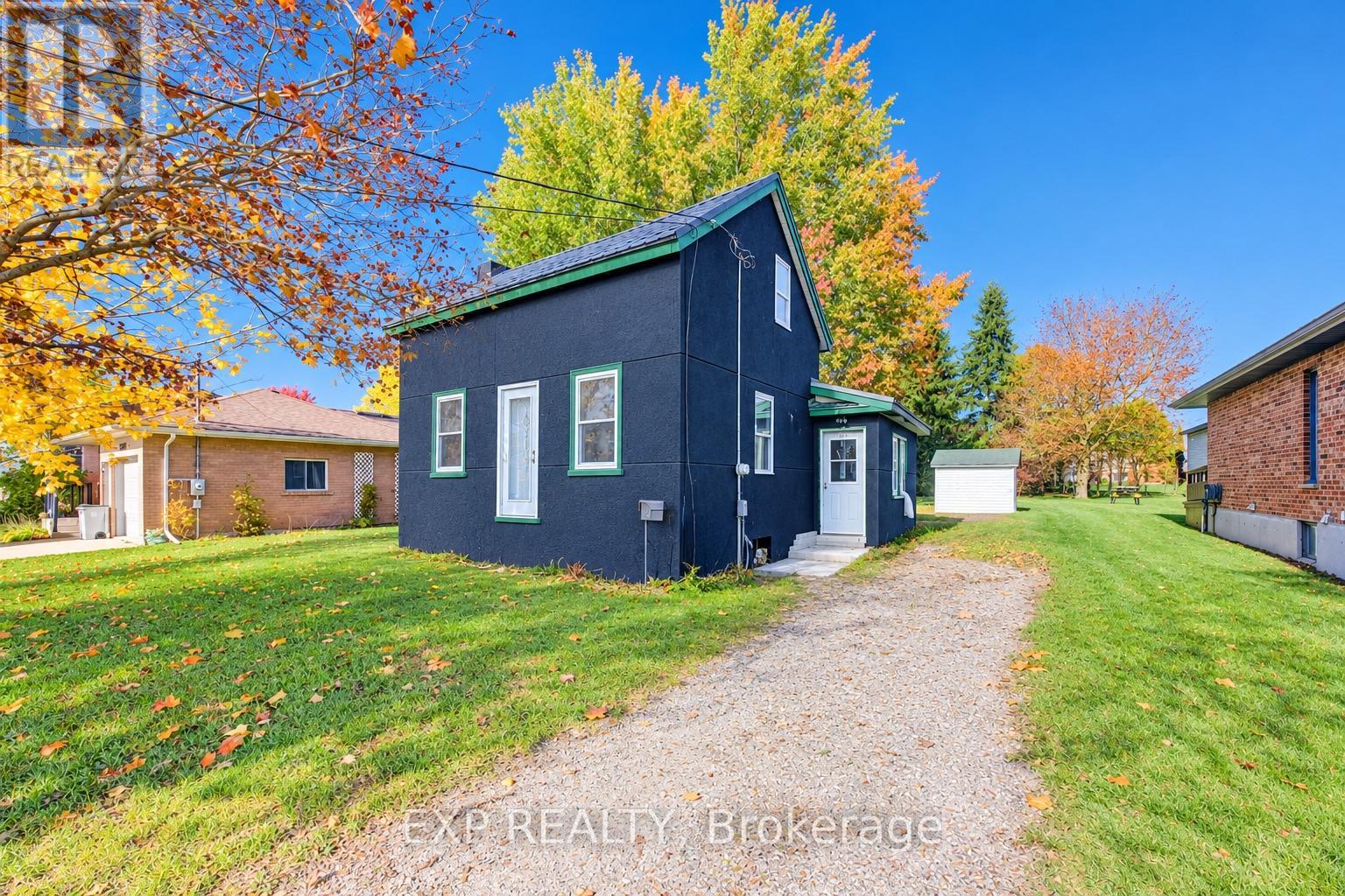 745 BINNING STREET W, North Perth, Ontario