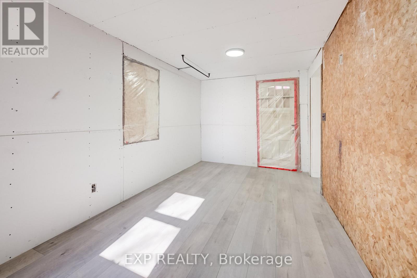 745 Binning Street W, North Perth, Ontario  N4W 1H3 - Photo 15 - X14101478