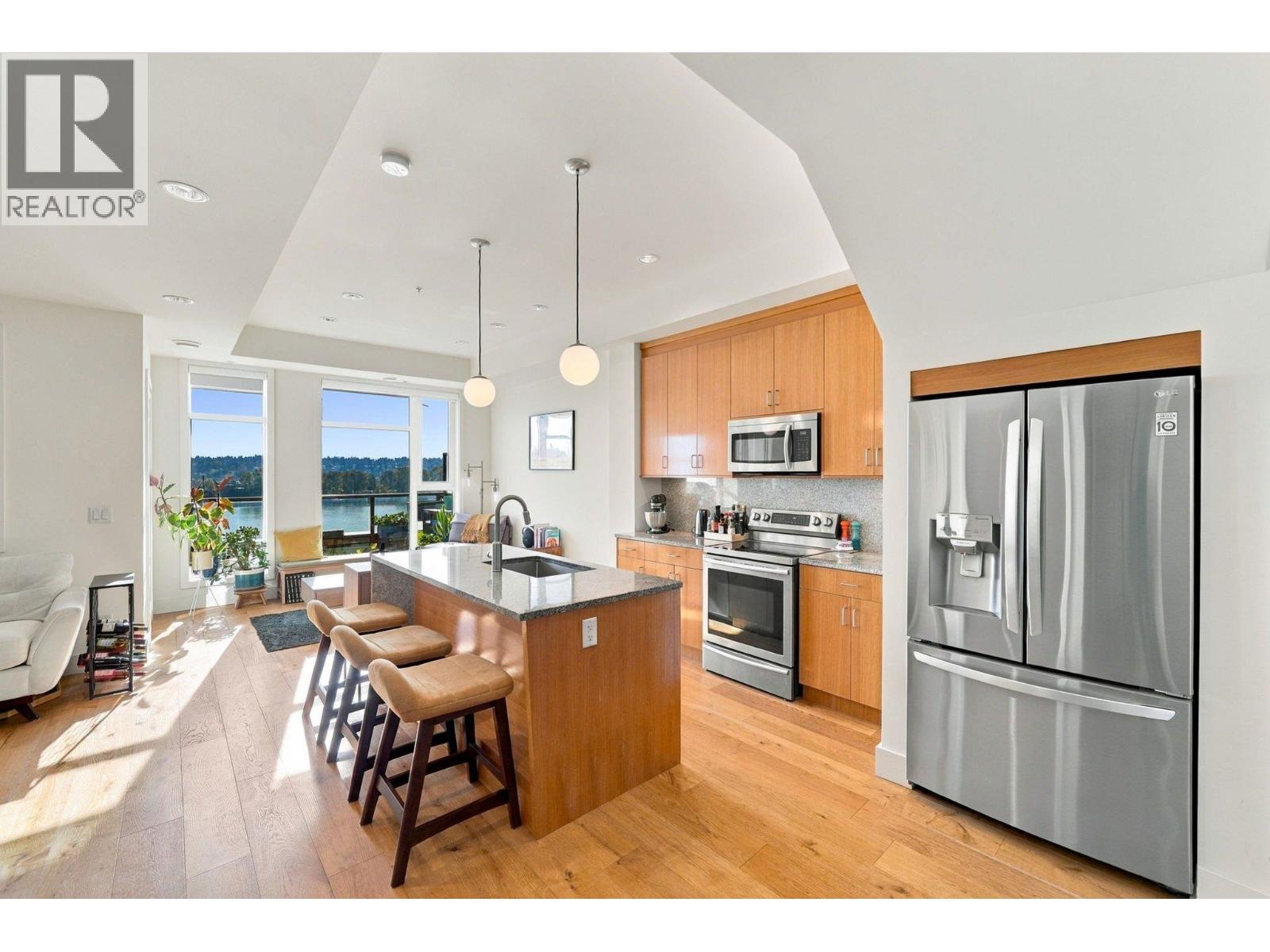 303 250 Columbia Street, New Westminster, British Columbia  V3L 1A6 - Photo 4 - R3177039