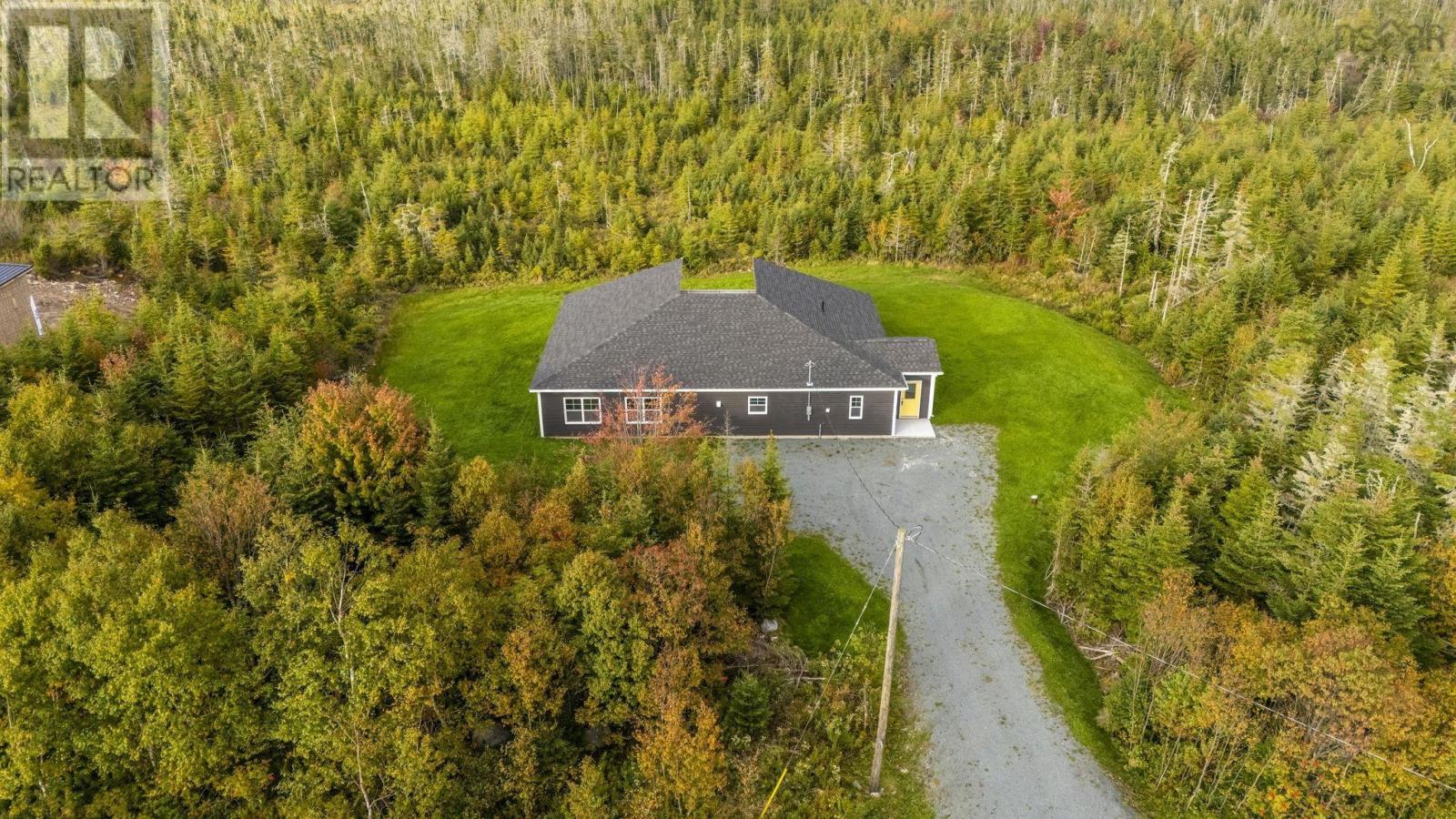 4606 Clam Harbour Road, Clam Bay, Nova Scotia  B0J 2L0 - Photo 2 - 202625720