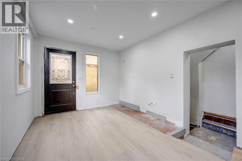 13 Holmstead Court, Brampton, Ontario  L6S 1R9 - Photo 9 - 40855380