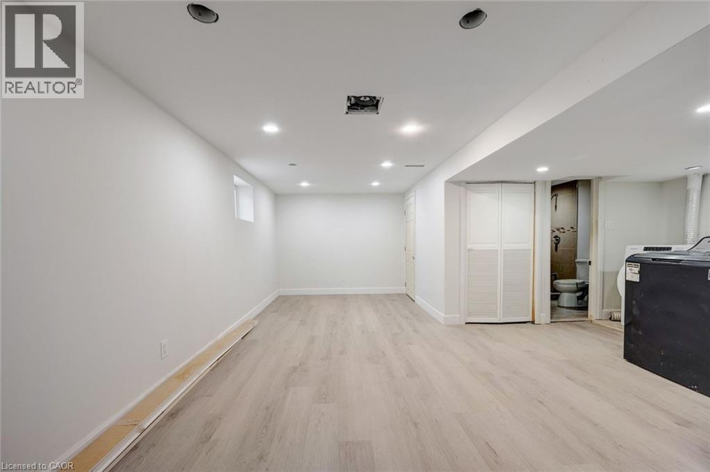 13 Holmstead Court, Brampton, Ontario  L6S 1R9 - Photo 34 - 40855380