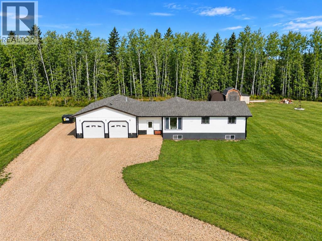 116 Trickle Creek Road, La Crete, Alberta  T0H 2H0 - Photo 1 - A2353787