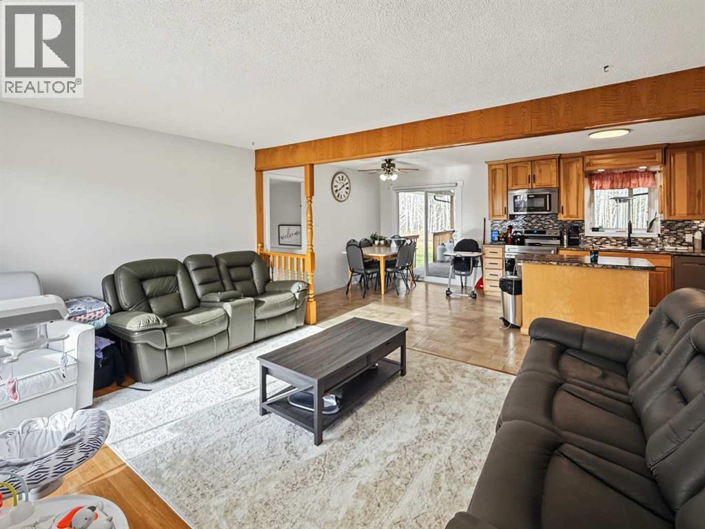 116 Trickle Creek Road, La Crete, Alberta  T0H 2H0 - Photo 16 - A2353787