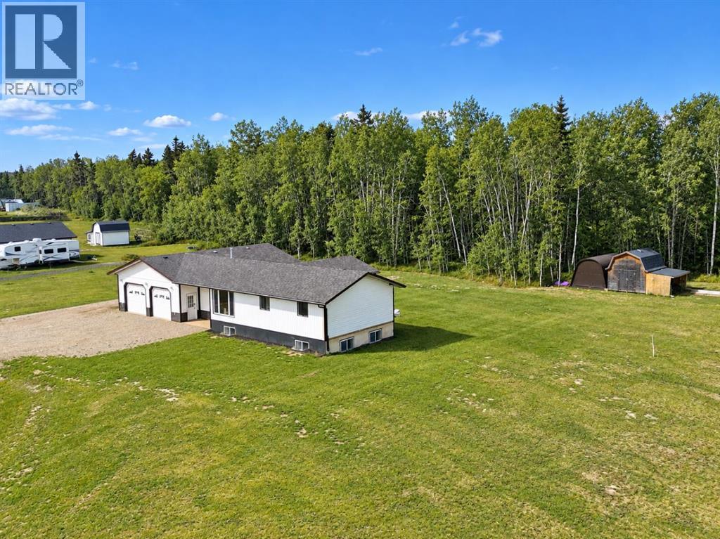 116 Trickle Creek Road, La Crete, Alberta  T0H 2H0 - Photo 3 - A2353787