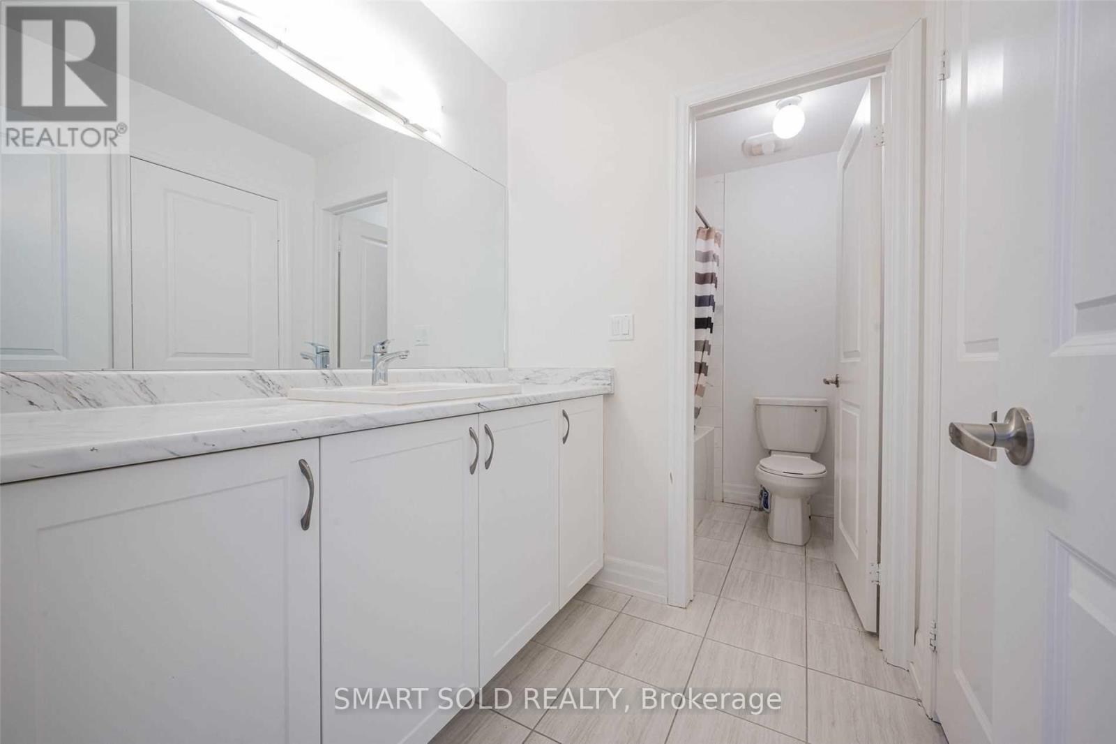 55 Charlotte Abby Drive, East Gwillimbury, Ontario  L9N 0T1 - Photo 14 - N14100920