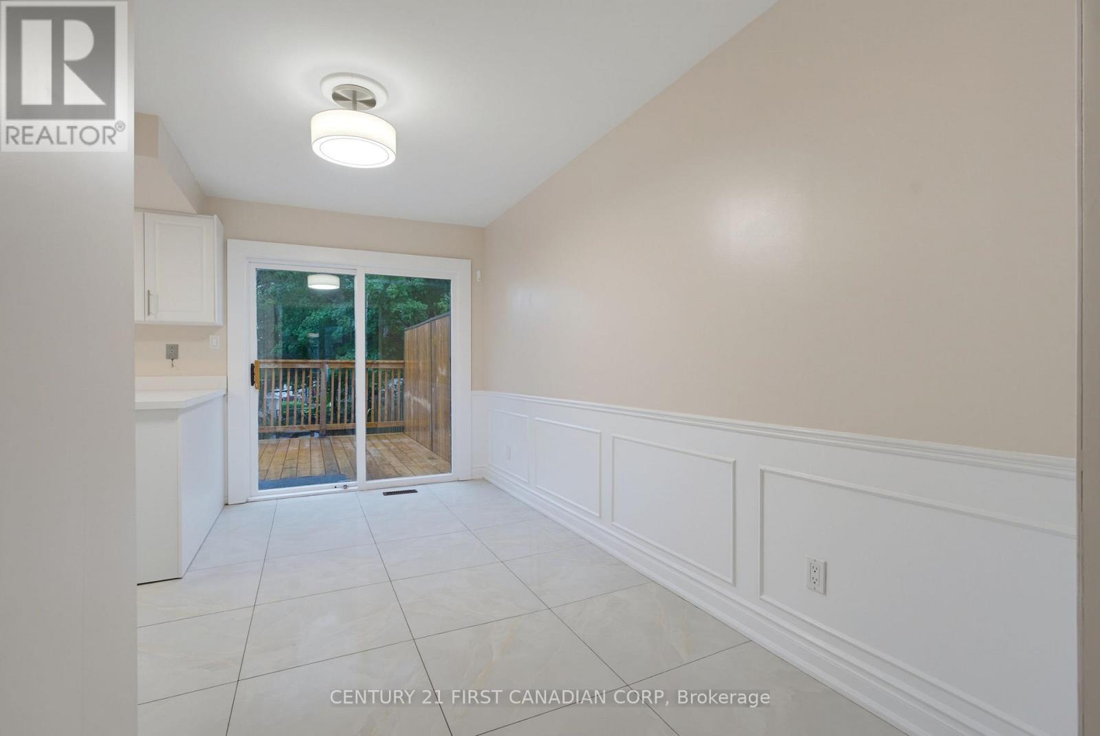 22 Denlaw Road, London North, Ontario  N6G 3L4 - Photo 13 - X14101594