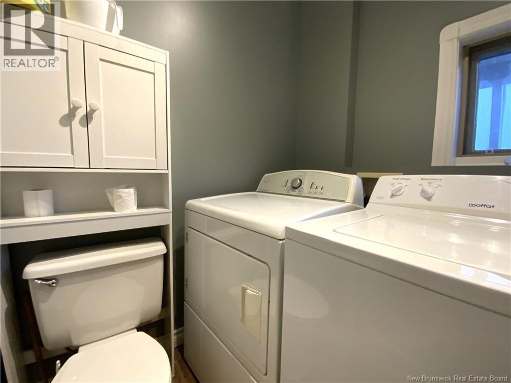542 Saint-François Street, Edmundston, New Brunswick  E3V 1G8 - Photo 8 - NB150024