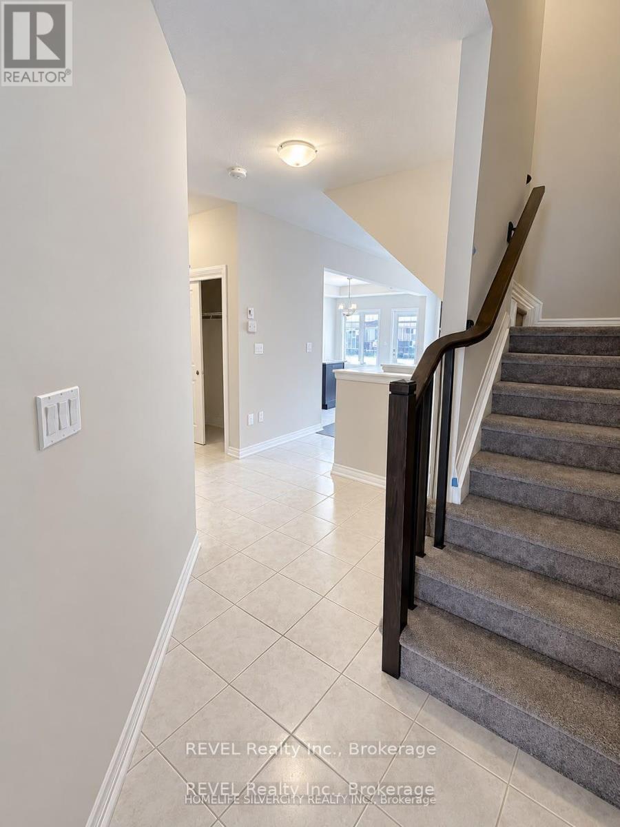 7397 Matteo Drive, Niagara Falls, Ontario  L2H 3T3 - Photo 5 - X14101700