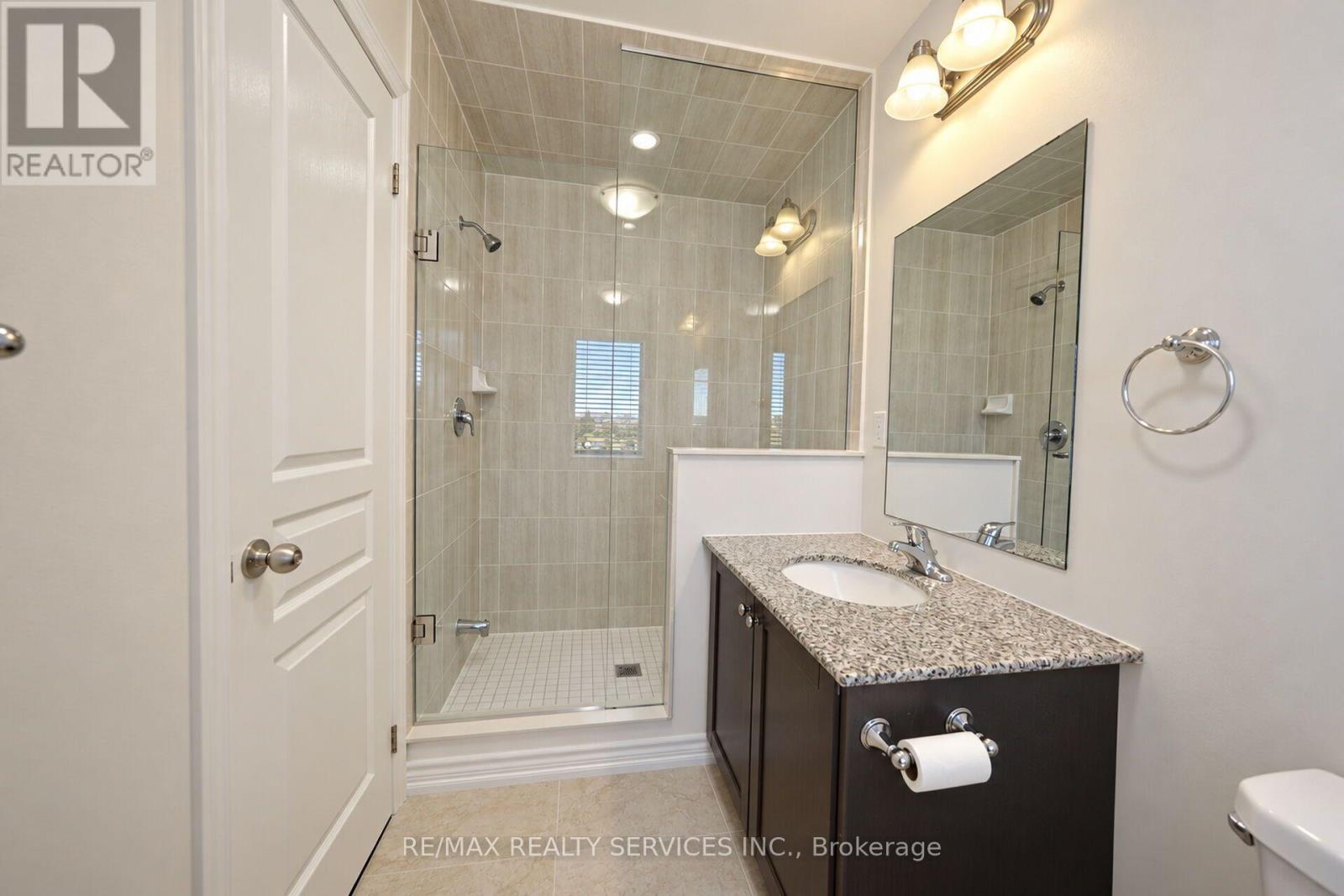 111 - 12 Cedarland Road, Brampton, Ontario  L6Y 6E5 - Photo 35 - W14098286