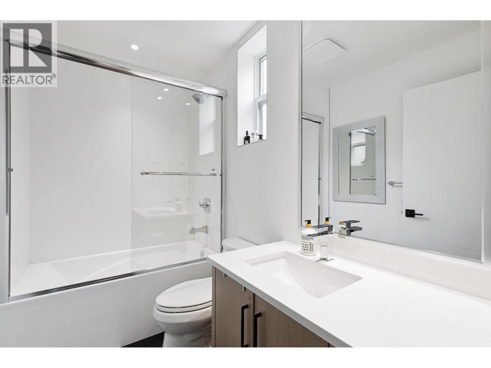 1 1621 E 11th Avenue, Vancouver, British Columbia  V5N 1Y8 - Photo 32 - R3177324