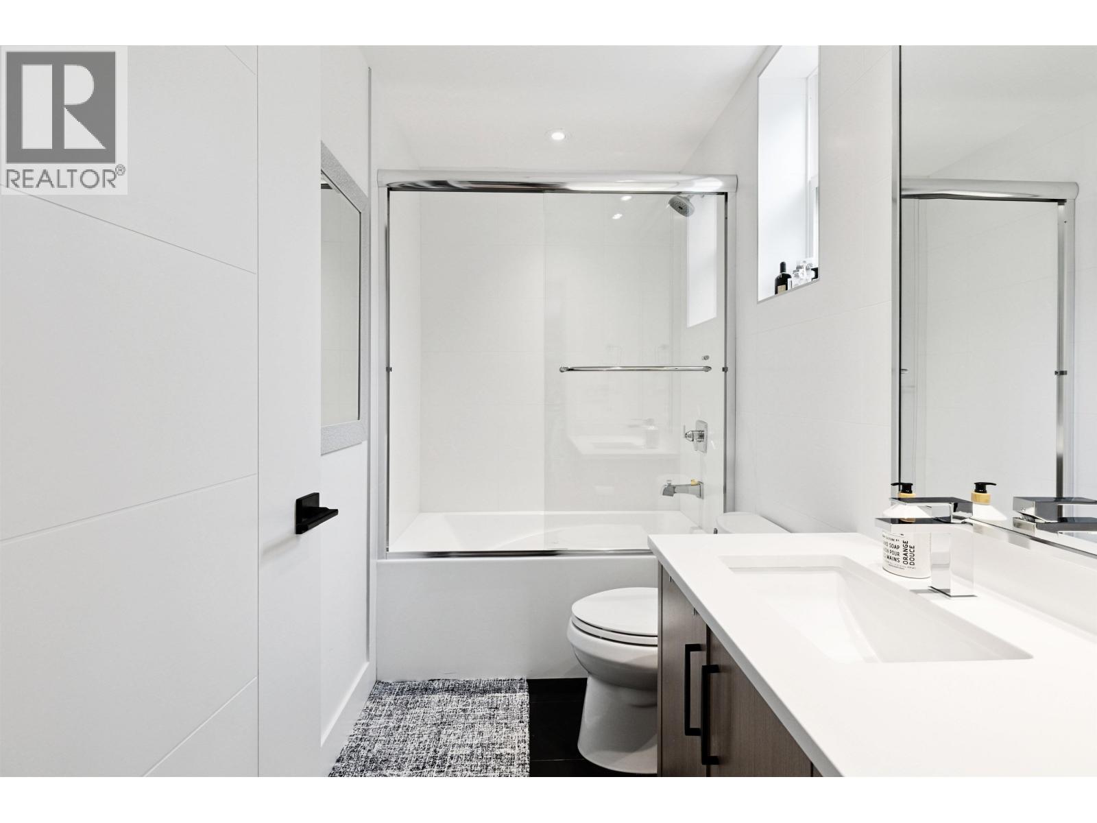 1 1621 E 11th Avenue, Vancouver, British Columbia  V5N 1Y8 - Photo 33 - R3177324