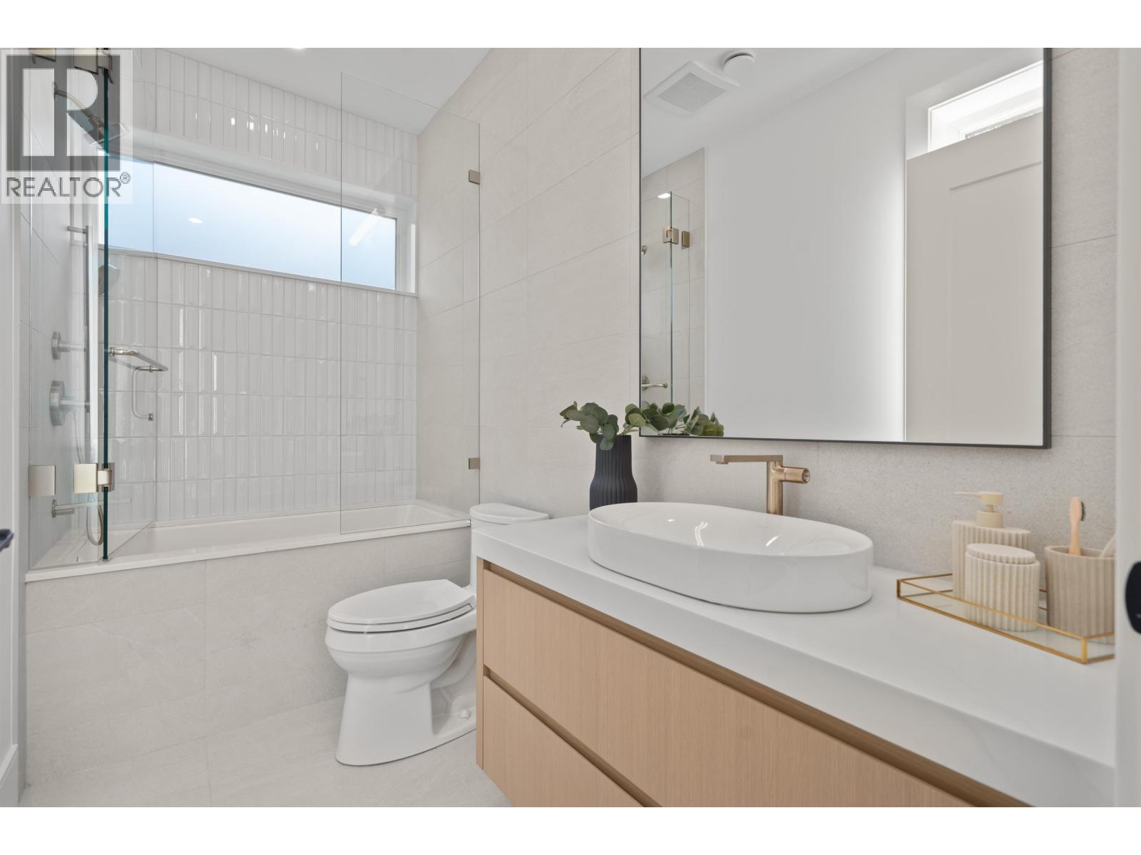 1 3657 W 11th Avenue, Vancouver, British Columbia  V6R 2K4 - Photo 13 - R3177326