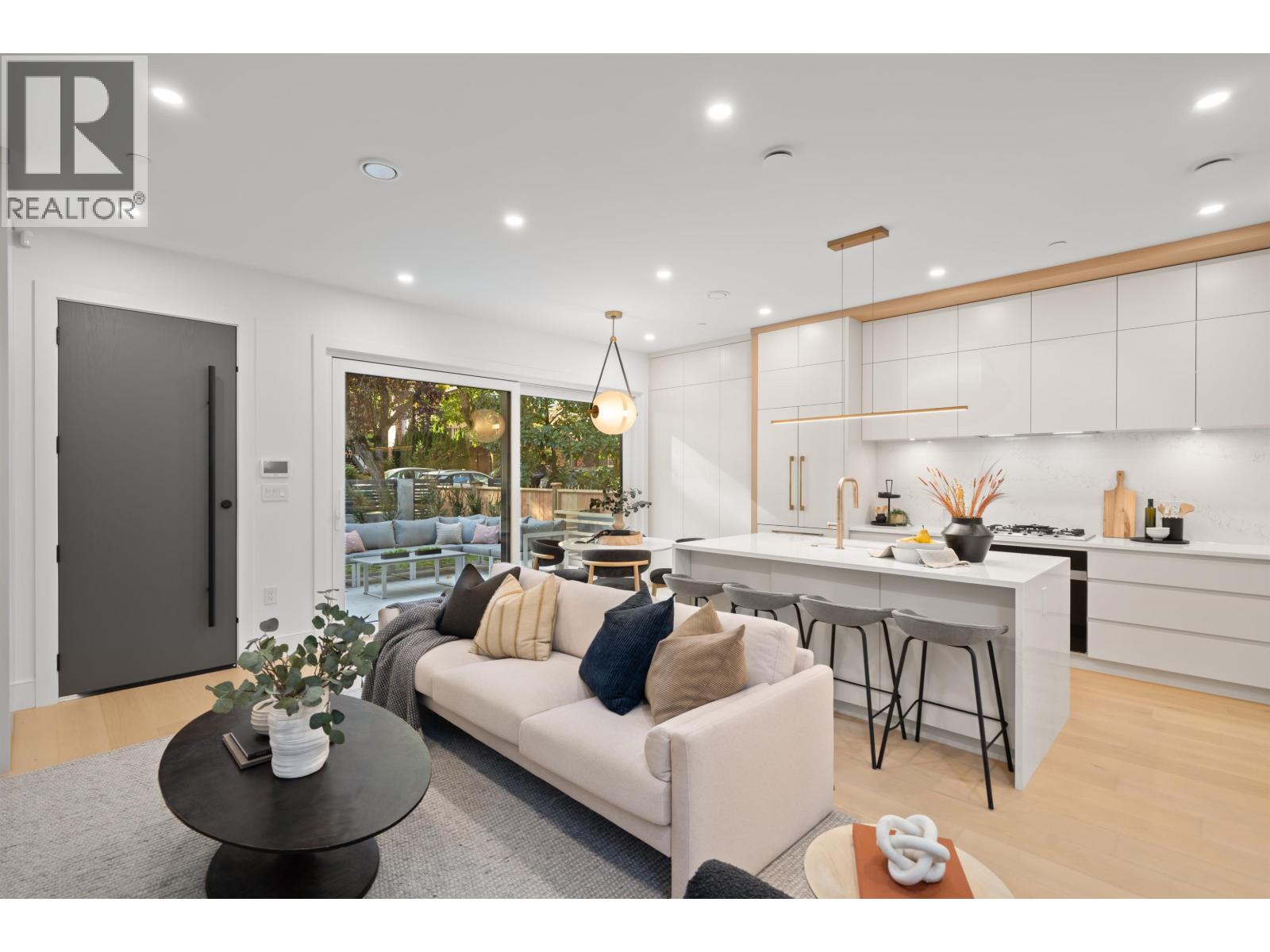 1 3657 W 11th Avenue, Vancouver, British Columbia  V6R 2K4 - Photo 32 - R3177326