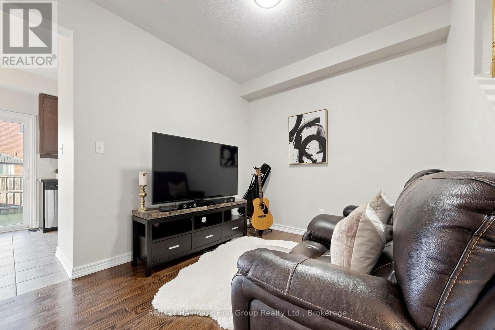 124 Kenneth Hobbs Avenue, Whitby (Pringle Creek), Ontario  L1R 0J3 - Photo 11 - E14101634