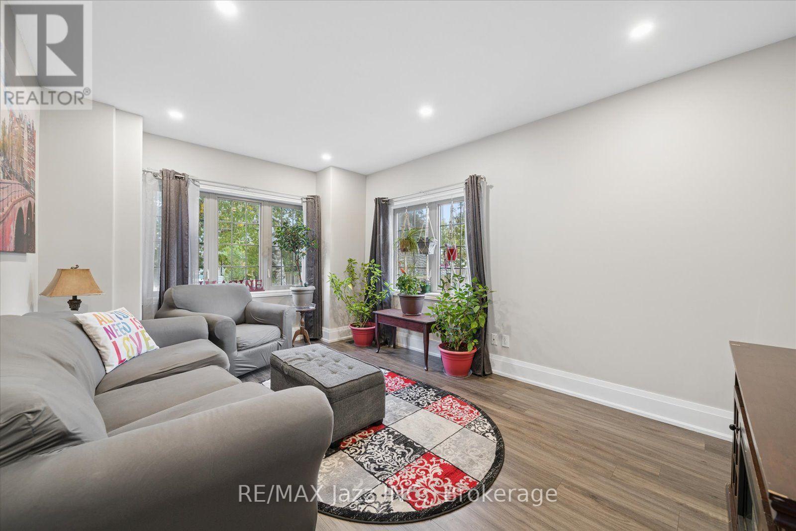 390 Mary Street N, Oshawa, Ontario  L1G 5E1 - Photo 8 - E14101730